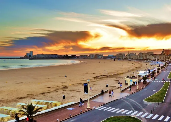 公寓 Appartement T3 Face Mer Avec Parking Aux Sables D'Olonne, 5 Couchages - Fr-1-325-55