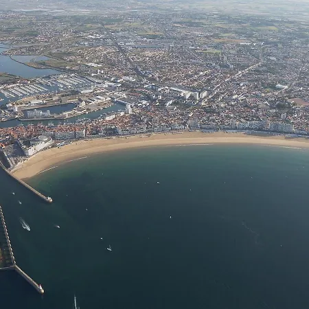 T3 Face Avec Parking Aux Sables D'olonne, 5 Couchages - Fr-1-325-55